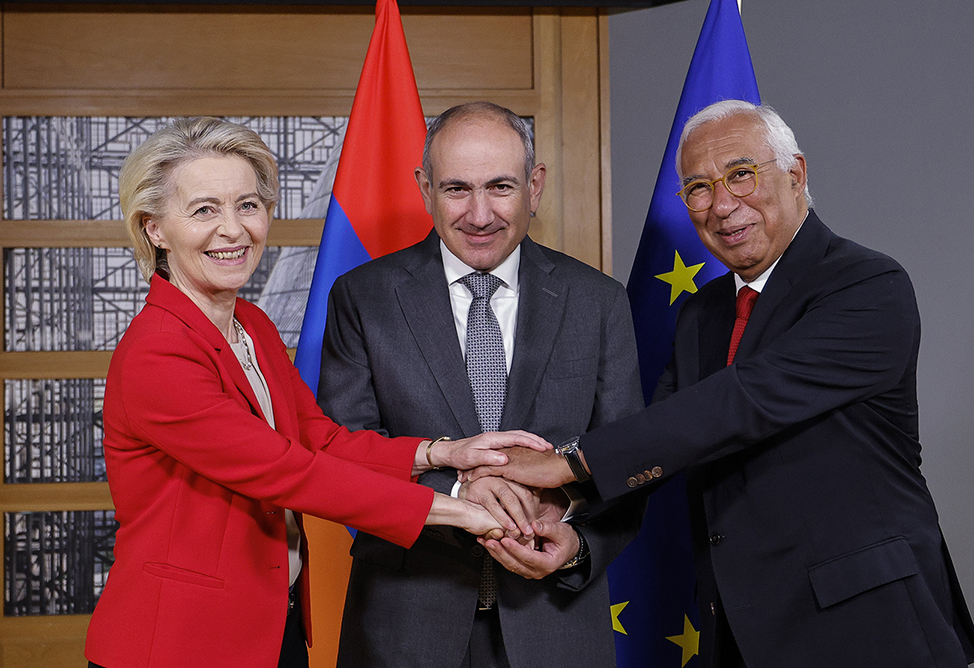 headlines-from-the-caspian-december-15-2025